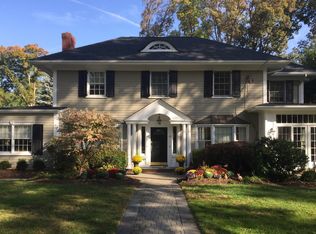 77 Fairmount Rd, Ridgewood, NJ 07450