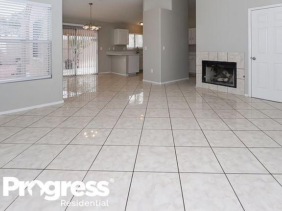 3rd image of 3530 Farina Dr