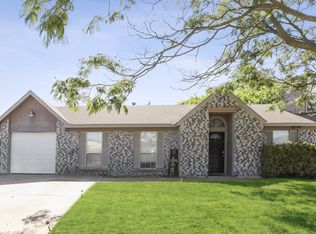 1954 Carrington Dr, Glenn Heights, TX 75154