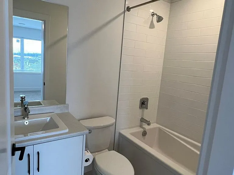 255 Caspian Dr — Photo 14