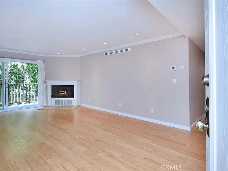 1230 Horn Ave #414 — Photo 10