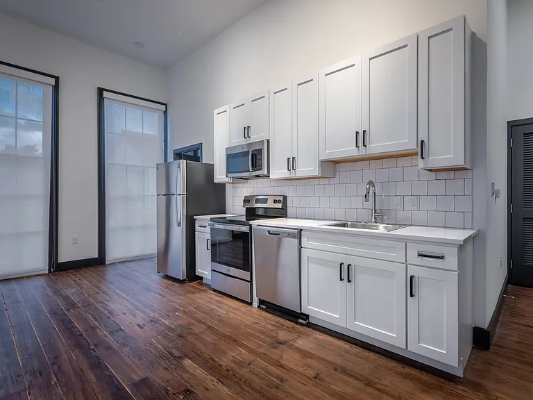 Thirty60 Lofts — Photo 12