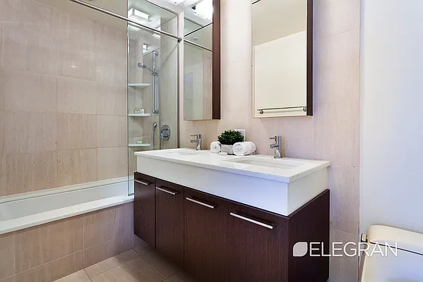 Rented by (Legacy) Elegran | media 5