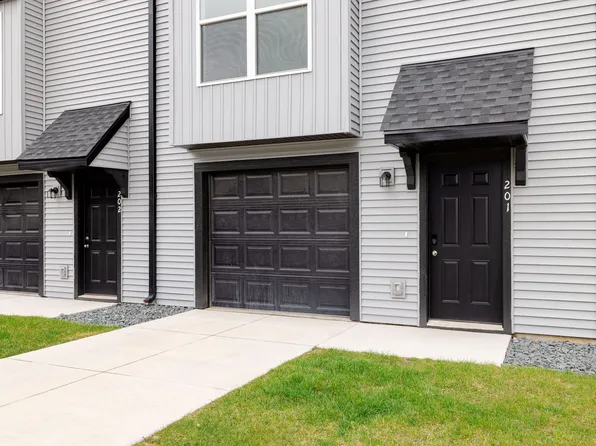 5460 Corporate Park Dr, Davenport, IA 52807