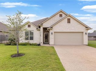 3049 Peterson Cir, Bryan, TX 77802