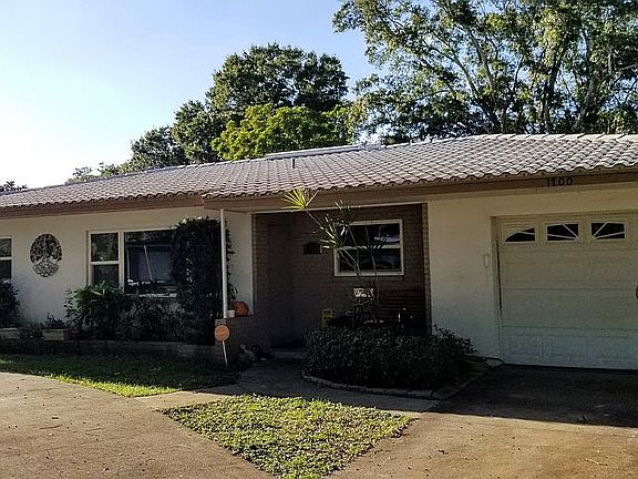 4th image of 1700 Robinson Dr N