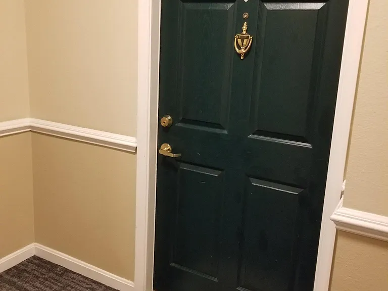 1601 Spring Gate Dr — Photo 5