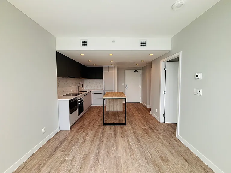 567 Emerson St #1902 — Photo 6