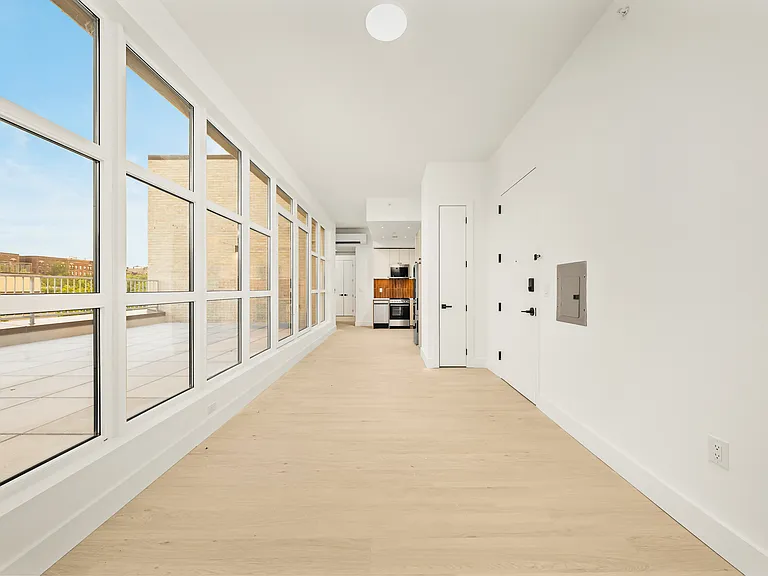 733 Lincoln Pl #1508 — Photo 3