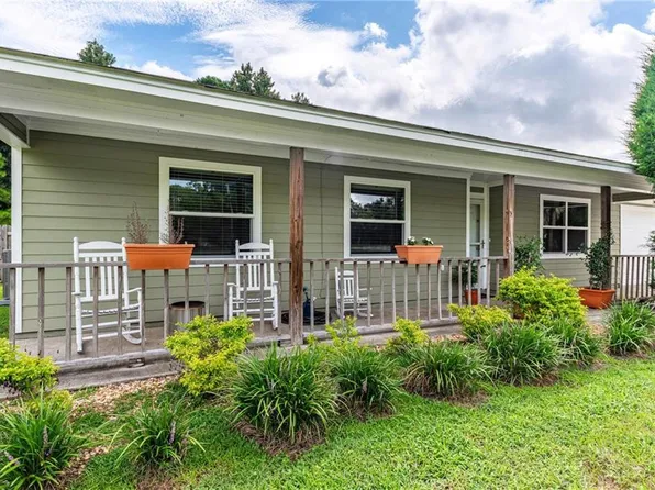 2017 Scrubby Bluff Rd, Kingsland, GA 31548