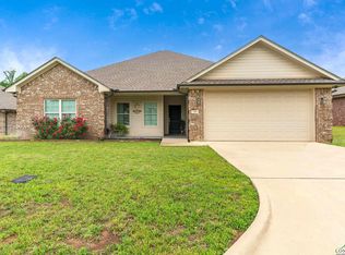 123 Brookway Ln, Longview, TX 75604