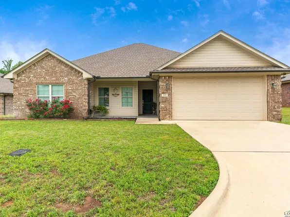 123 Brookway Ln, Longview, TX 75604