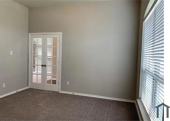 1925 Green Terrace Dr — Photo 19