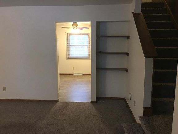 4th image of 3706 Fairfax Ct