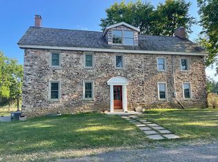 1283 Forest Grove Rd, Furlong, PA 18925