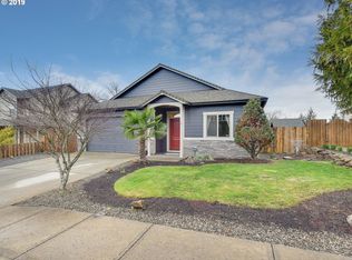 335 SE Regan Hill Loop, Estacada, OR 97023