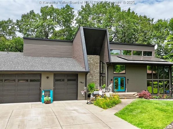 5 Dreamview Ln, Charleston, WV 25314