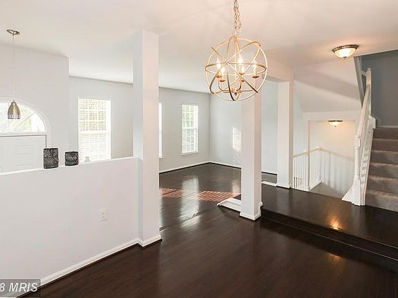 2nd image of 21150 Millwood Sq