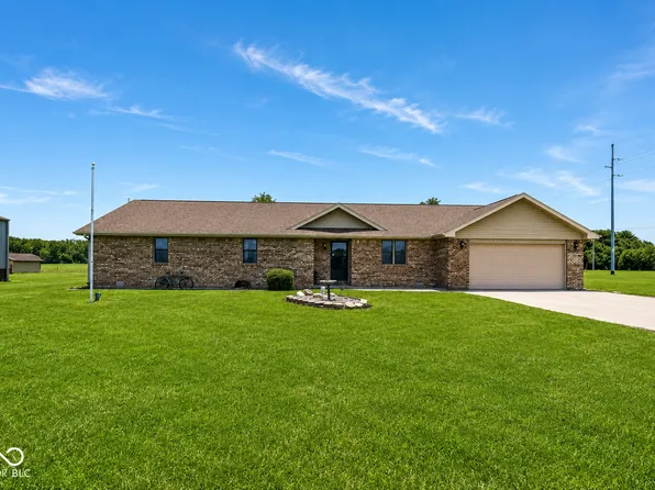 8989 W 1400 N, Elwood, IN 46036