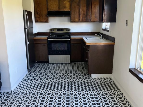 428 2nd St #4