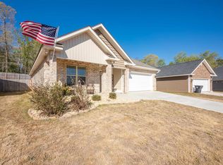 163 Hawks Ridge Trce, Byron, GA 31008