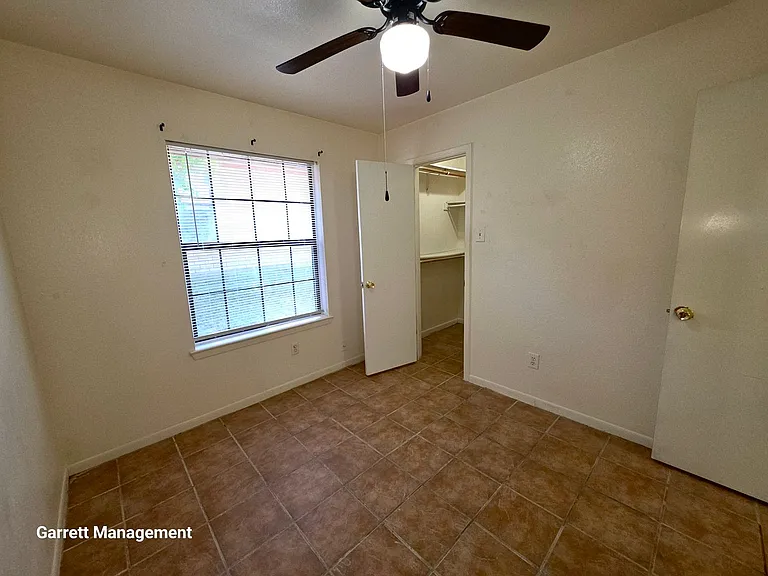 1705 Taylor St — Photo 17