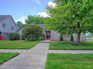 48813 Jefferson Dr, Macomb, MI 48044
