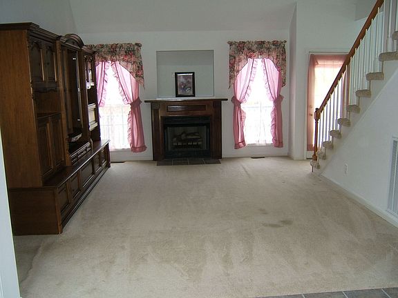5th image of 551 Christel Springs Dr
