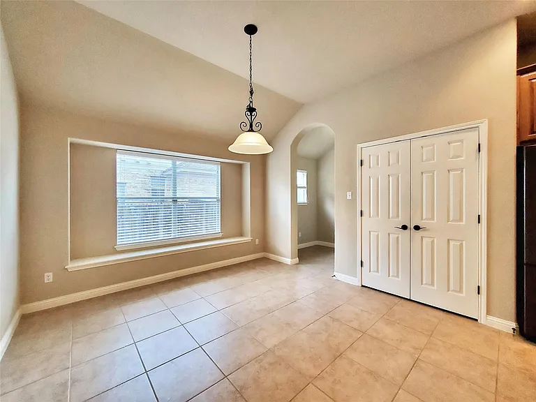 2506 Mancuso Bnd — Photo 17