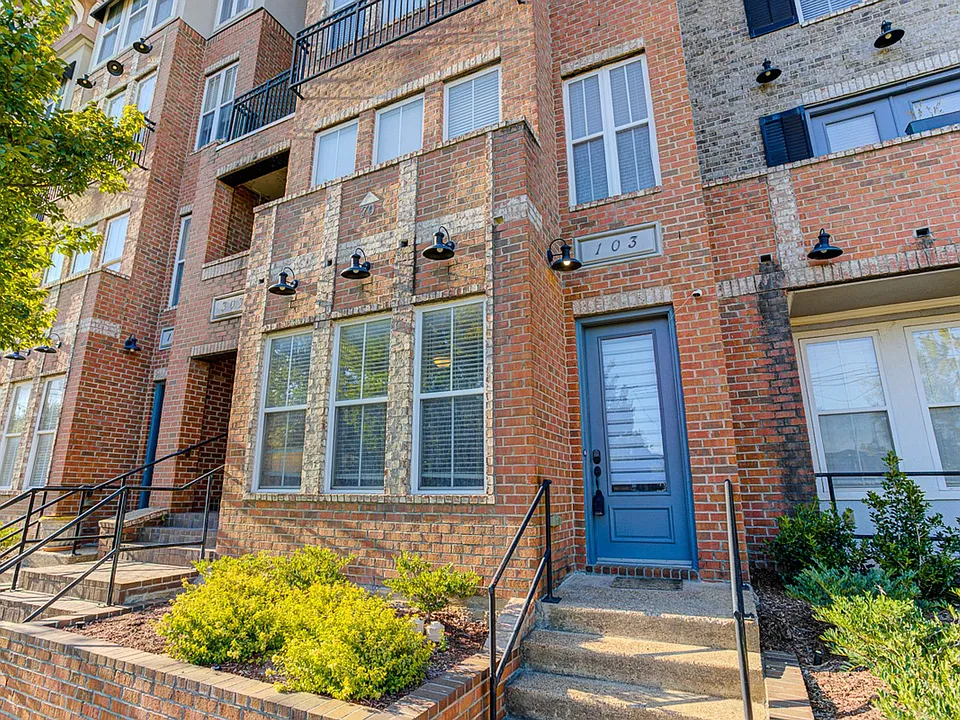 70 W Carolina Ave #103