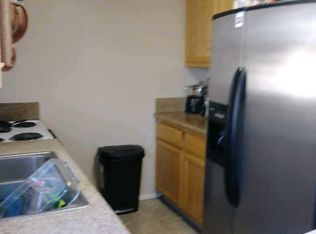 684 W G St APT 102, Oakdale, CA 95361