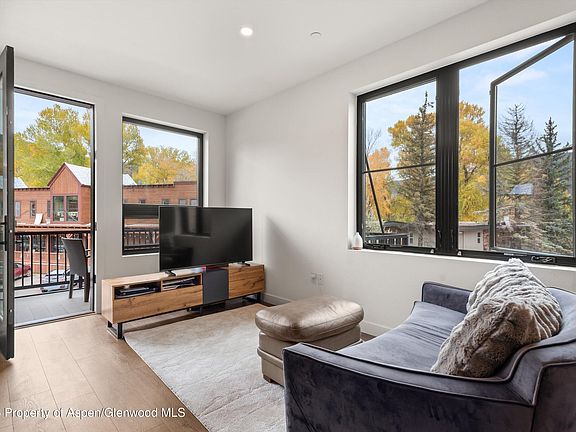 4th image of 140 Basalt Center Cir #230