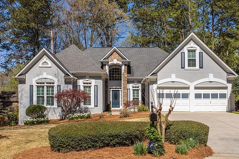1st image of 2524 Oakvale Pl