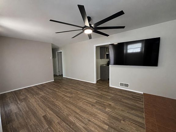 4th image of 3213 Ortiz Dr NE