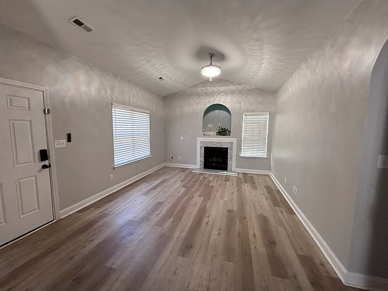 12522 Twelvetrees Ln — Photo 6