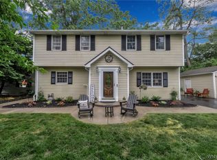 6736 Tonawanda Creek Rd, Lockport, NY 14094