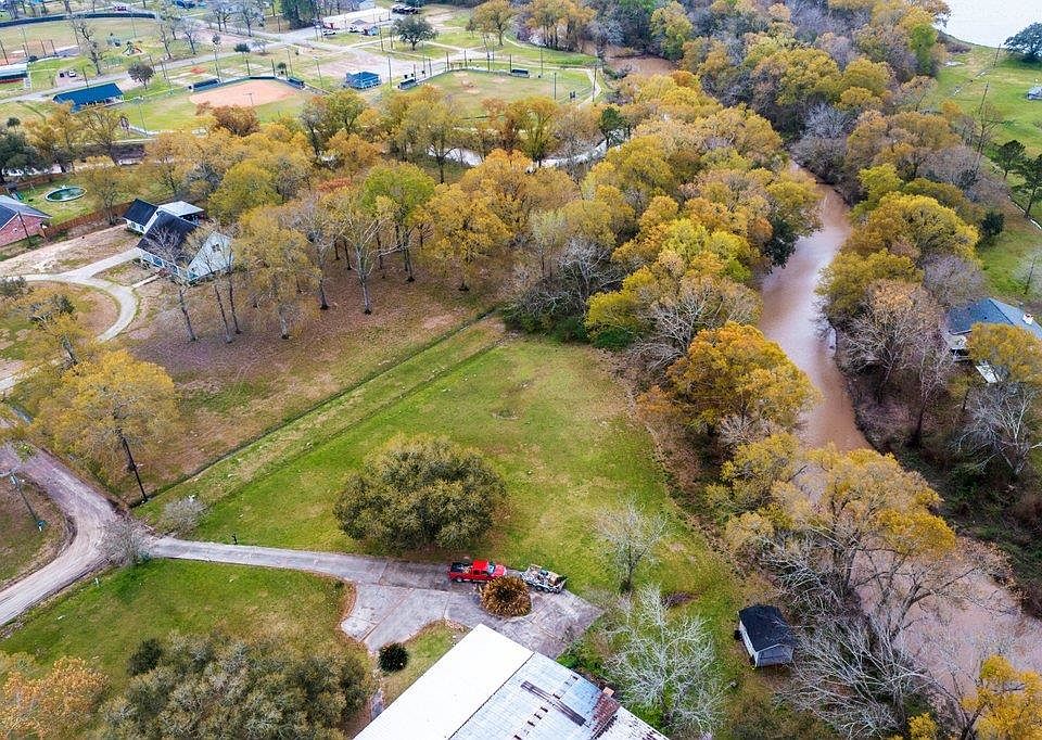 2nd image of Dautel St