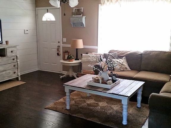 very spacious living room