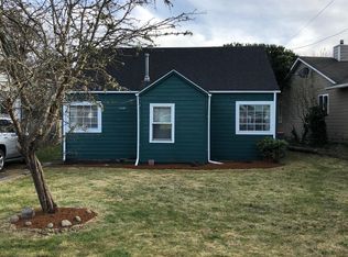 1141 5th Ave, Seaside, OR 97138