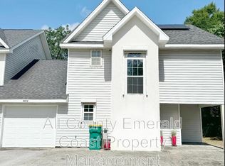1002 Hondo Ave, Fort Walton Beach, FL 32547