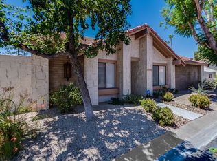 2355 S Gene Autry Trl UNIT F, Palm Springs, CA 92264