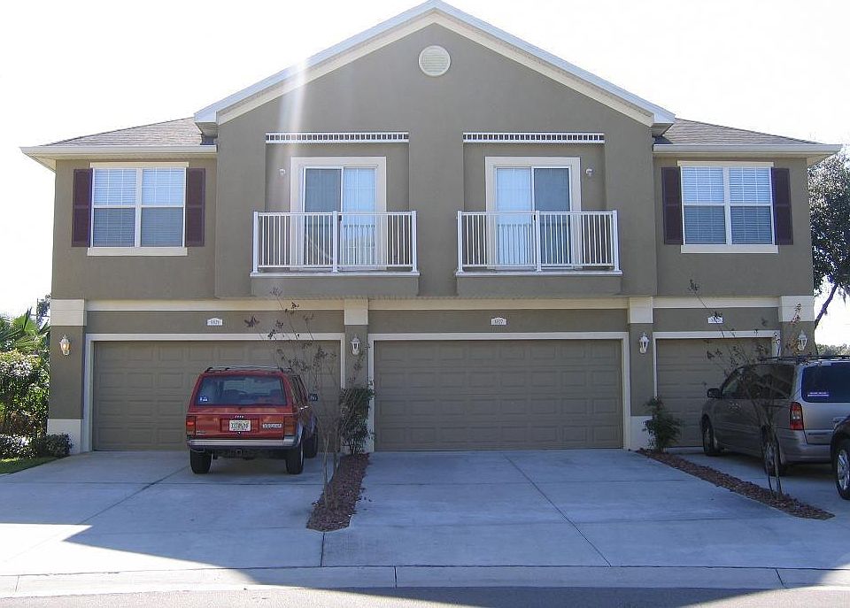 1st image of 6825 Breezy Palm Dr #6825