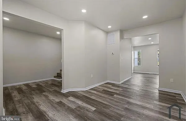 4 bed, $2,150 — Photo 3