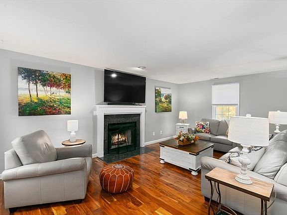 5th image of 147 Whittier Meadows Dr Unit 147