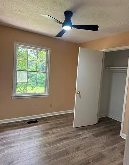 3970 Terrace Dr — Photo 13