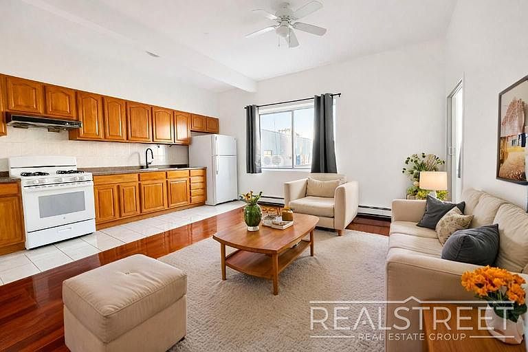 1st image of 39 Debevoise St APT 4R