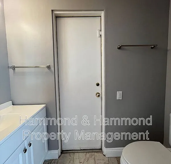 4527 Stark Ave — Photo 16