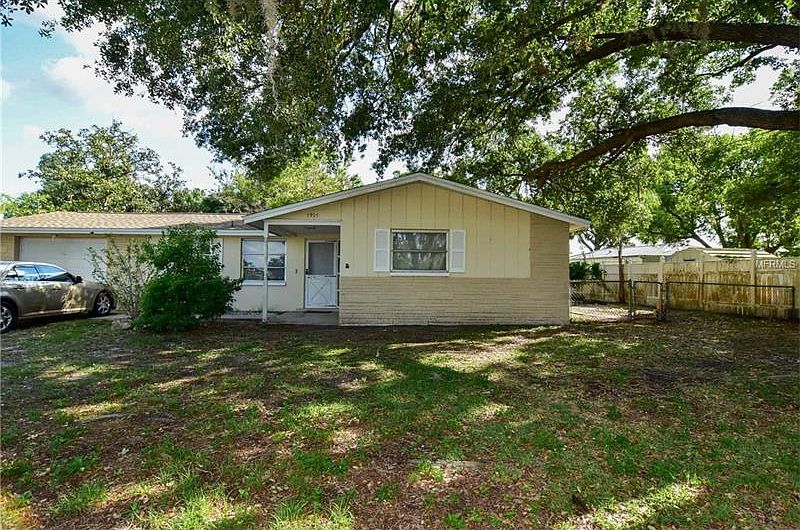 1st image of 5905 Melaleuca Dr