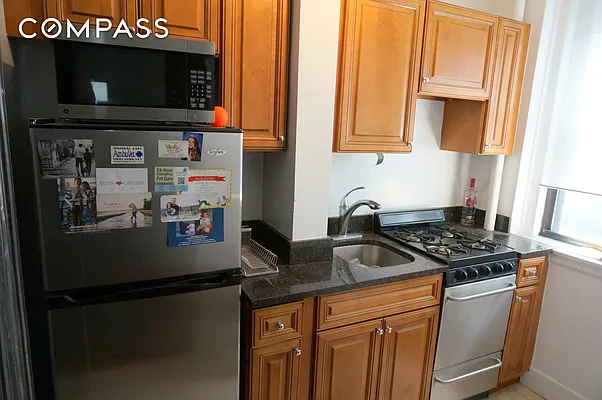 Rented by Compass | media 13