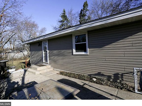 2nd image of 6600 Anoka St NE